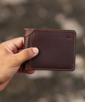 Dexter - Reddish Brown